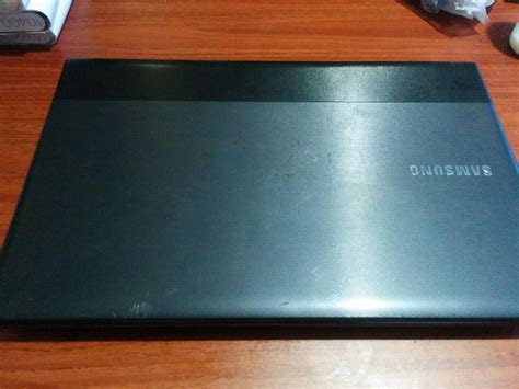 Samsung NP300e5a, i5-2500ghz,6gb ram, 1gb video. 200$ 4000 lei