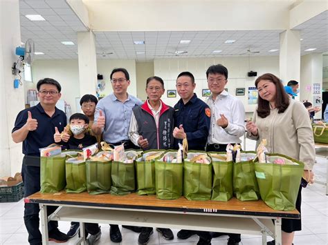 桃園警寒冬送暖 結合民間團體關懷弱勢家庭