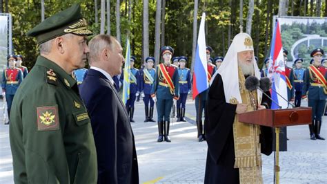 Кто стоит за волной мракобесия в России?