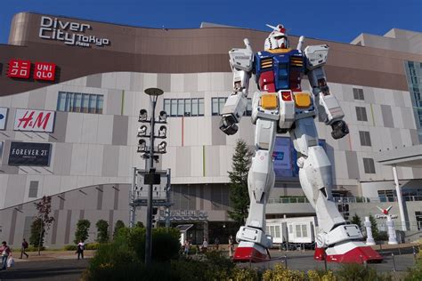 Odaiba, the Giant Gundam Statue, and DiverCity Tokyo Plaza – Scenes ...