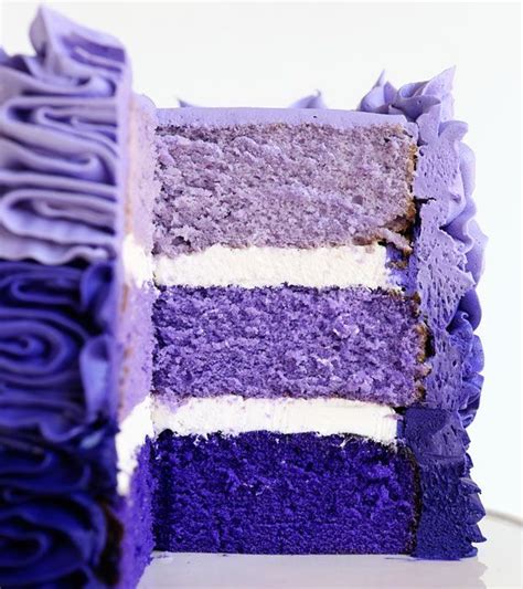 You Won T Believe How Easy This Cake Is One Tip And Three Colors Is