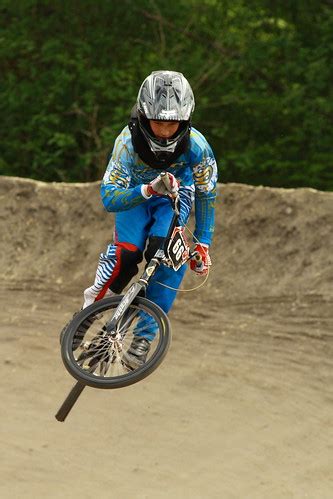Kids Bmx Racing | 300mm F4L Taken at the brennan park Bmx co… | Flickr