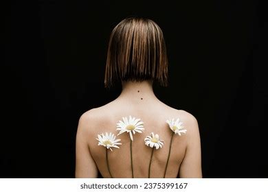 8 Thousand Front View Naked Woman Royalty Free Images Stock Photos Pictures Shutterstock