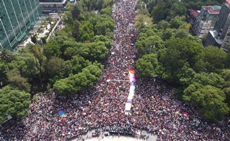 Cdmx Se Pinta De Colores Miles De Personas Acuden A Marcha Lgbt La