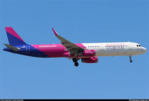 G WUKC Wizz Air UK Airbus A321 231 WL Photo By Joost Alexander ID