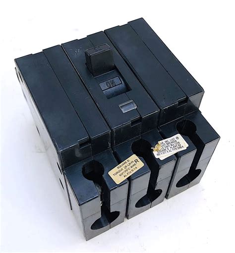 Square D Ehb Pole Vac Circuit Breaker I