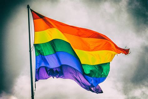 This Aunt Niece Were Posing As A Lesbian Couple But Got Arrested At Islamabad Airport