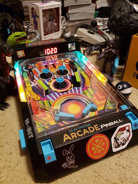 I'm loving this mini pinball table : r/toys