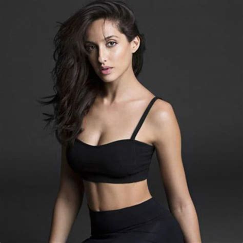 Bigg Boss 9 Wild Card Entry Nora Fatehi In Hot And Sexy Avatar