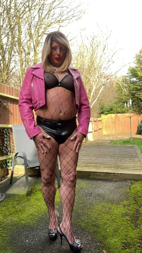 Amateur Crossdresser Kellycd Sexy Milf In Pvc Nude Pics Xhamster
