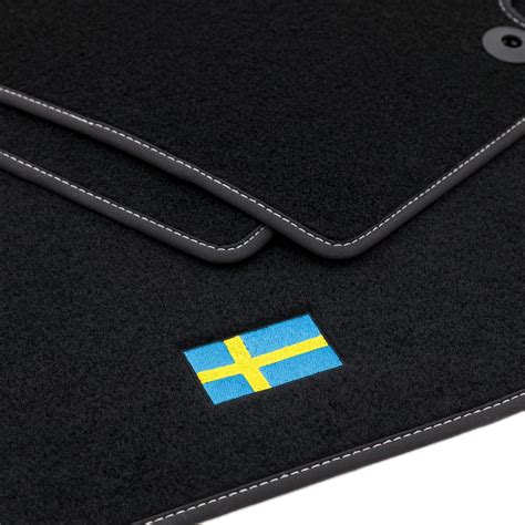 VO08 1 Tapis Sol Velour LOGO Drapeau Suède pour Volvo V60 I 2010 2018