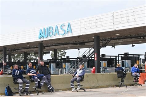 Autopistas liberadas por un conflicto gremial Fuerte Barragán