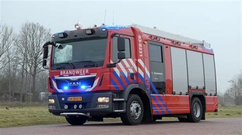 Brandweer Met Grote Spoed Naar Prikkorf In Hoogvliet Rotterdam Oozo Nl