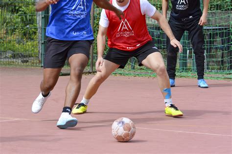 Um Novo Campo Polidesportivo Para A Uma Est Nas M Os De Todos Et Al