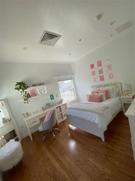 Pink And White College Dorm Room Decor