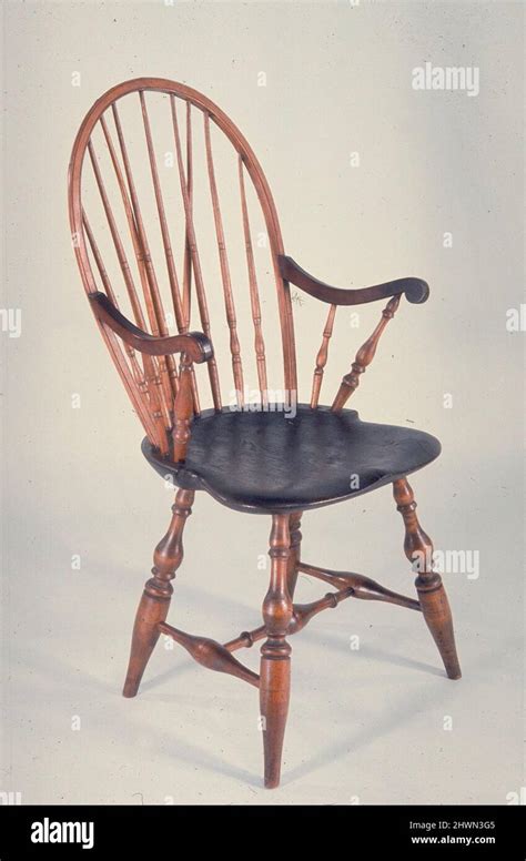 Bow Back Windsor Armchair Hi Res Stock Photography And Images Alamy