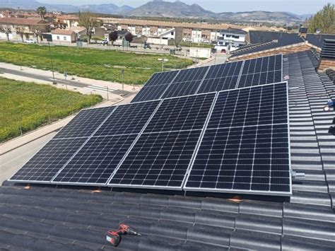 Autoconsumo De Kw En Belicena Vector Solar