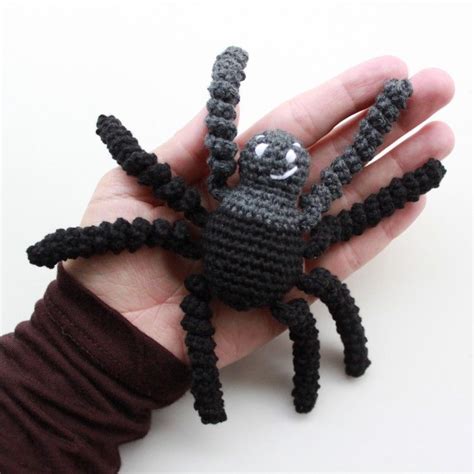 Free Pattern Crochet Spider From Lutteridyl Dk Halloween H Klet