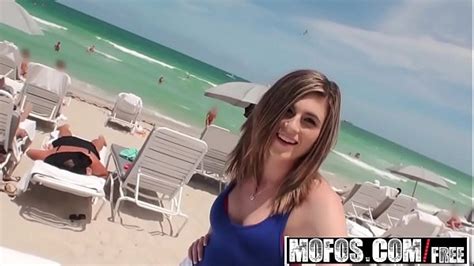 Caiu Na Net Morena Muito Safada Dando Sua Bucetinha Melada Xvideos Videos Porno Grátis