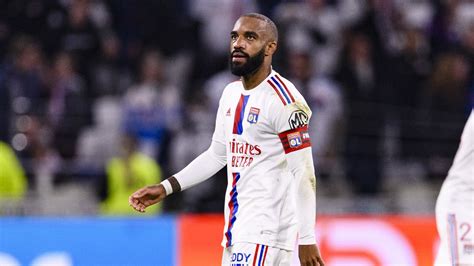 Ol La Grande Annonce D Alexandre Lacazette Sur Son Avenir