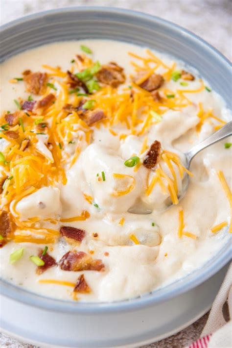 The Best Loaded Baked Potato Soup