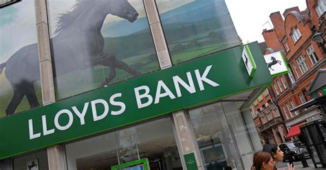 La Banque Britannique Lloyds Supprime Pr S De Emplois