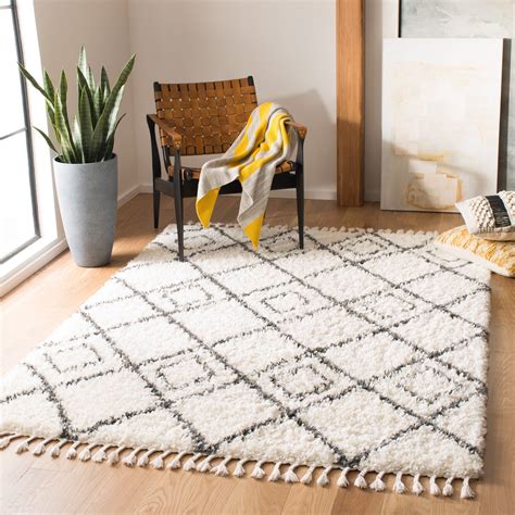 Shop The Best White Living Room Rugs Rugs Direct