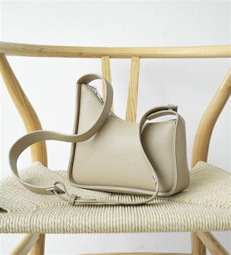 Сумка Женская Circle bag Сумка-багет через плечо | отзывы