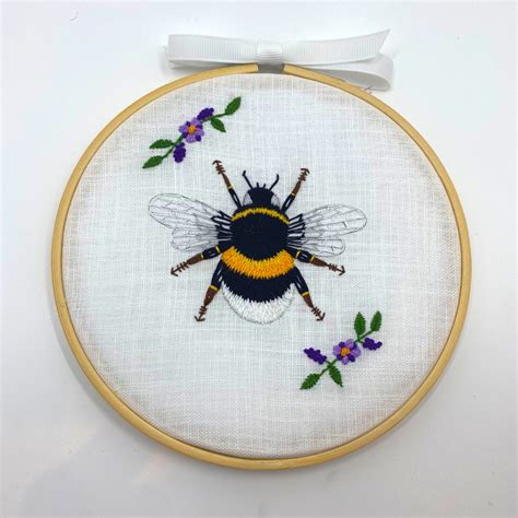 Easy Hand Bee Embroidery Kit For Beginners Treasure Kave