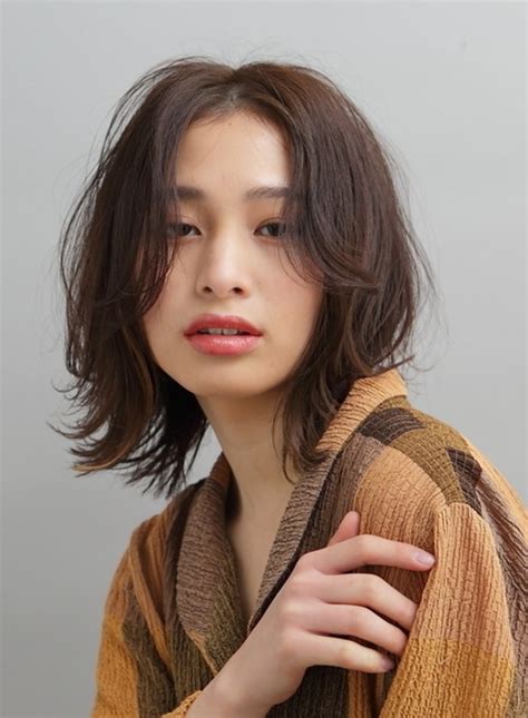 写真 9枚目 春のイメチェンに♡2020春“洗練大人ボブ”ヘアカタログ Locari（ロカリ） Locari（ロカリ）