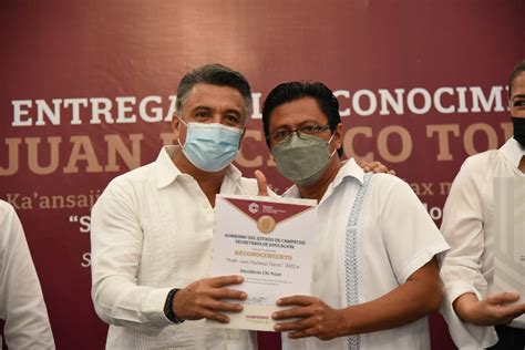 Reconocen Labor De Personal Docente Con A Os De Servicio En El