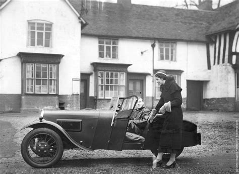 Unique and Weird-Looking Cars: The Most Eccentric Designs of 1900s ...