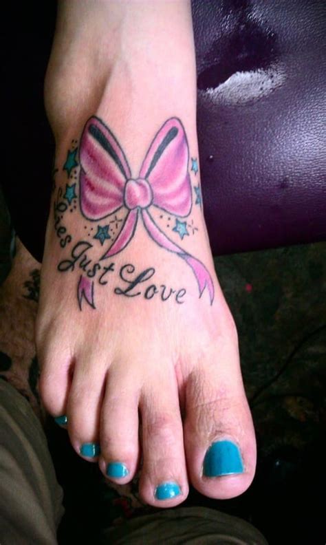 26 memorable Cancer Ribbon Tattoos that Will Bring a Tear to your Eye