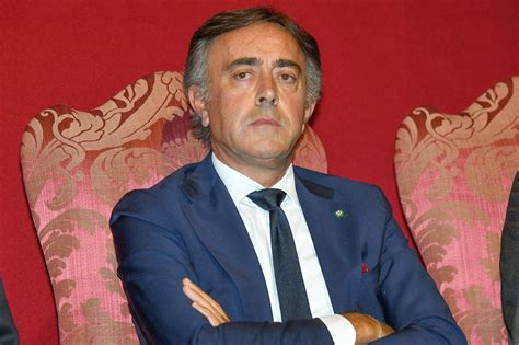 Poste Italiane Emessi Due Francobolli Dedicati A Franco Franchi E