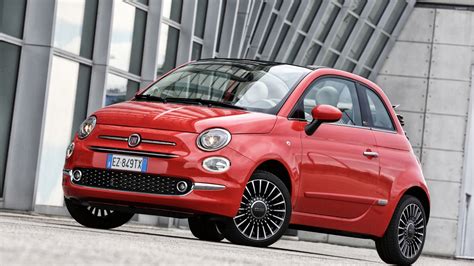 2016 Red Fiat 500 parked wallpaper - Car wallpapers - #50502