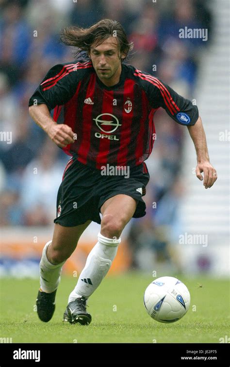 ANDREA PIRLO AC MILAN 27 July 2002 Stock Photo - Alamy