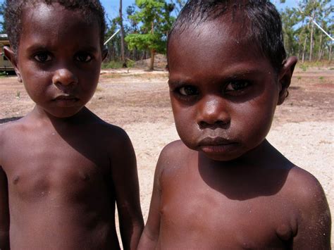 Their So Cute 8 Facts Aboriginal People Black Families