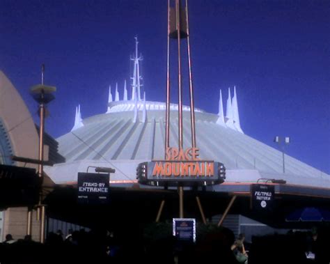 Space Mountain 60 Minute Wait Without Fast Passes Curtis Palmer