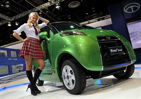 Sexy Models On Auto Shows Part Ii