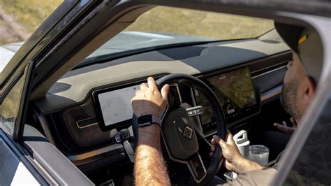 Rivian details RIT pickup's thoughtful cabin and interior features