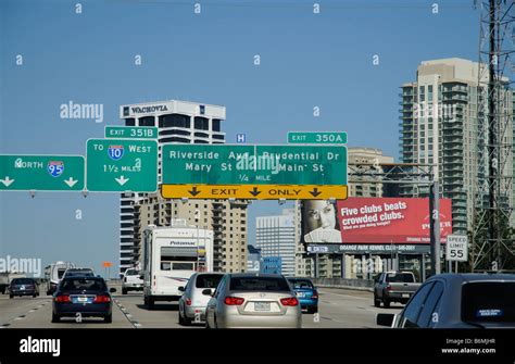 The I 95 Interstate Highway Northbound Traffic At Jacksonville Northern