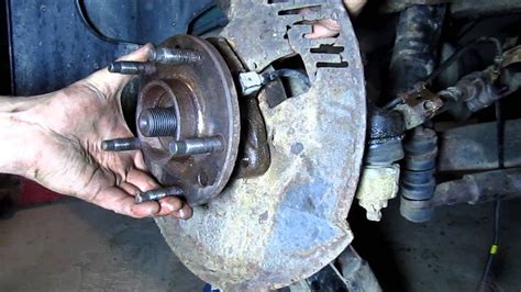 Diy How To Replace Upper And Lower Ball Joints Part 3 Chevy Blazer