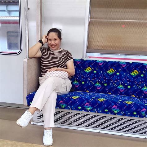 Achava - amanda, aku nya syokkk. Setau ku dia punya pacar dn pacaran ...