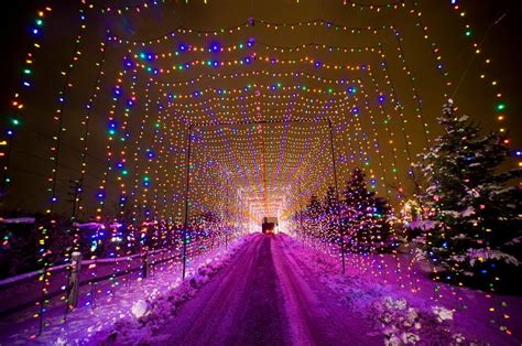 These 7 Wisconsin Cities Are Home To Dazzling Holiday Light Shows