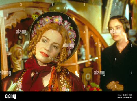 Cousin Bette 1998 Elisabeth Shue Jessica Lange Coub 044 Fotografía De Stock Alamy