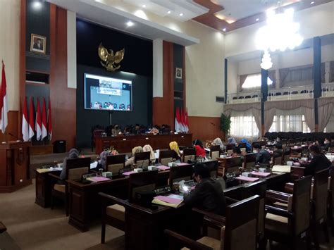 APBD Perubahan Defisit Rp27 1 Miliar