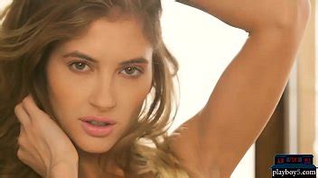 Tight Babe From Russia Showing Off Her Incredible Body XNXX