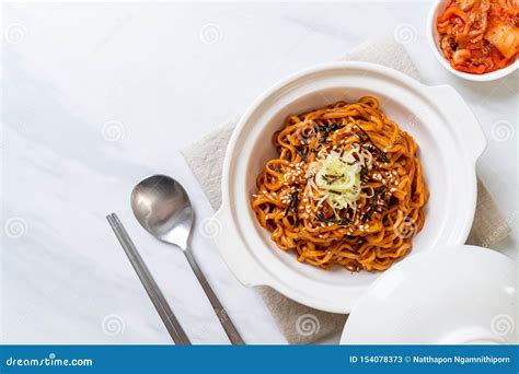 Korean Hot And Spicy Instant Noodle With Kimchi Stock Image Image Of Plate Fried