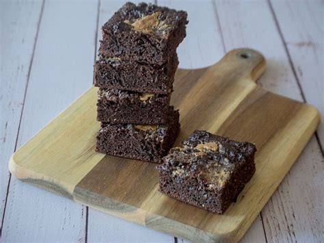 Brownies Keto au beurre de cacahuète sans sucre ajouté IG bas