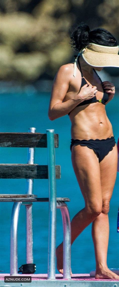 Andrea Corr Sexy In A Black Bikini As She Soaks Up The Sunshine On Barbados Break With Her
